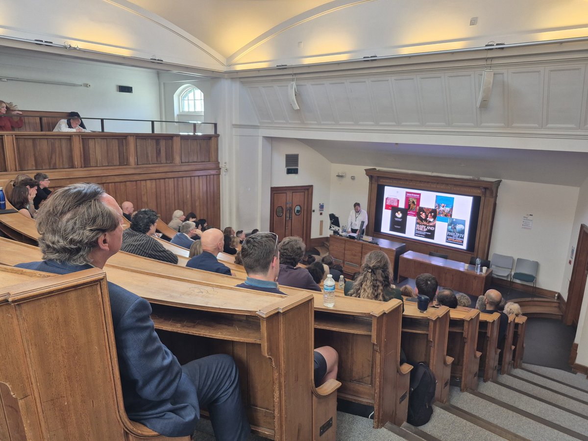 UCL SELCS/CMII (@uclselcs) on Twitter photo Professor Alex Samson presenting his inaugural lecture on "Time frames: Marking the Early Modern" ucl.ac.uk/early-modern/e… <a href="/ArtsHumsUCL/">UCL Arts & Humanities</a> Professor Alex Samson presenting his inaugural lecture on "Time frames: Marking the Early Modern" ucl.ac.uk/early-modern/e… <a href="/ArtsHumsUCL/">UCL Arts & Humanities</a>
