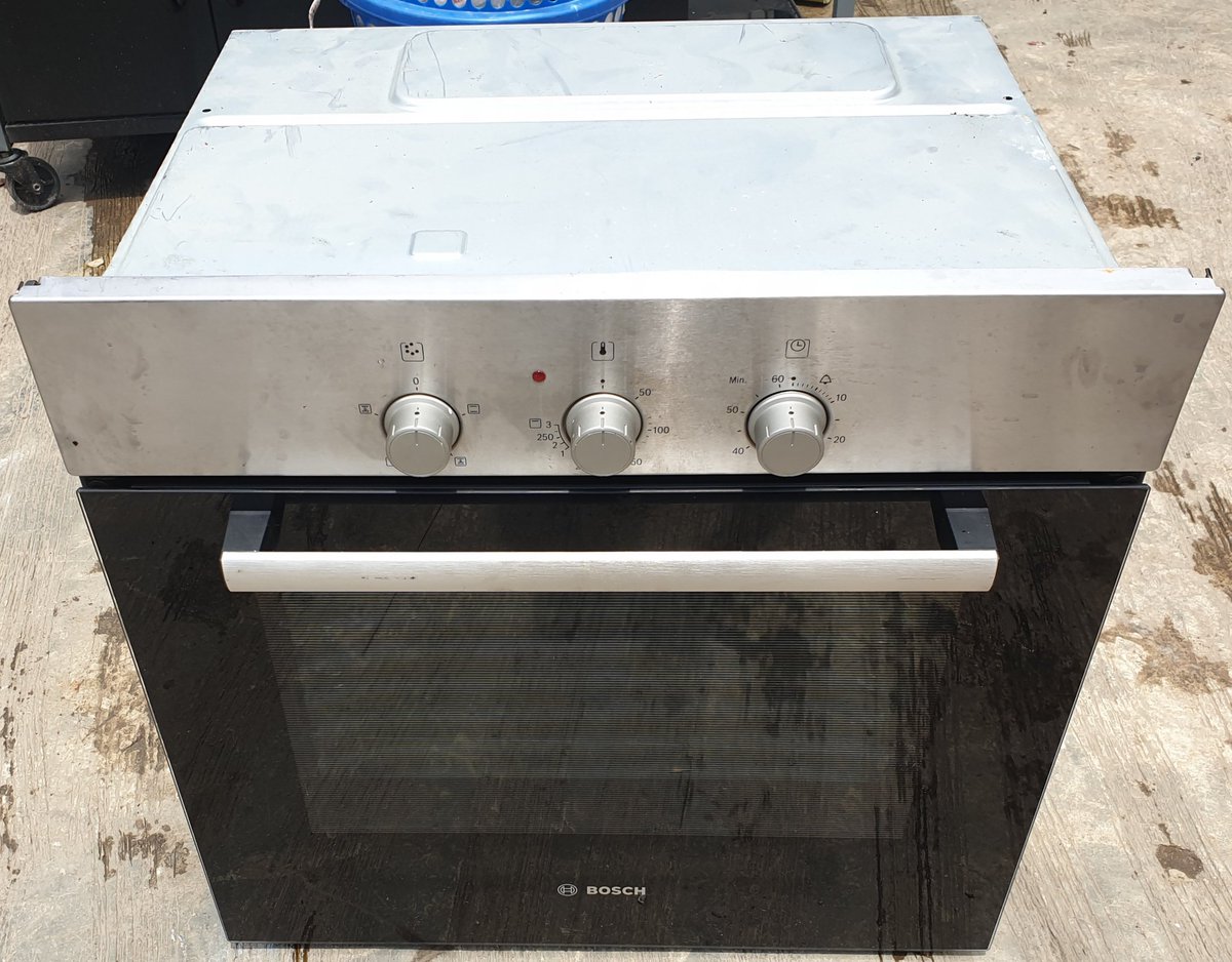 ebubeobinna's tweet photo. Bosch electric oven and grill 
UK used
180k
08170573735 0r 0803 719 9452 surulere lagos https://t.co/p4X7lByz2Y