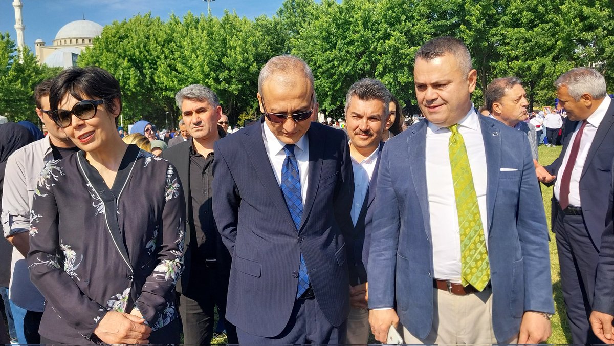 Vali Yardımcısı Kadir Sertel Otcu
İlçe Kaymakamı Ali Partal
İl Milli Eğitim Müdürü Dr.Ahmet Alireisoğlu
Belediye Başkan Yardımcısı Mücahit Yıldızhan
İlçe Milli Eğitim Müdürü Metin Sezer

Hayat Boyu Öğrenme Sergisinde kursiyerlerle bir araya geldiler.

<a href="/alipartal/">alipartal</a> <a href="/MetinSEZER_16/">Metin SEZER</a>