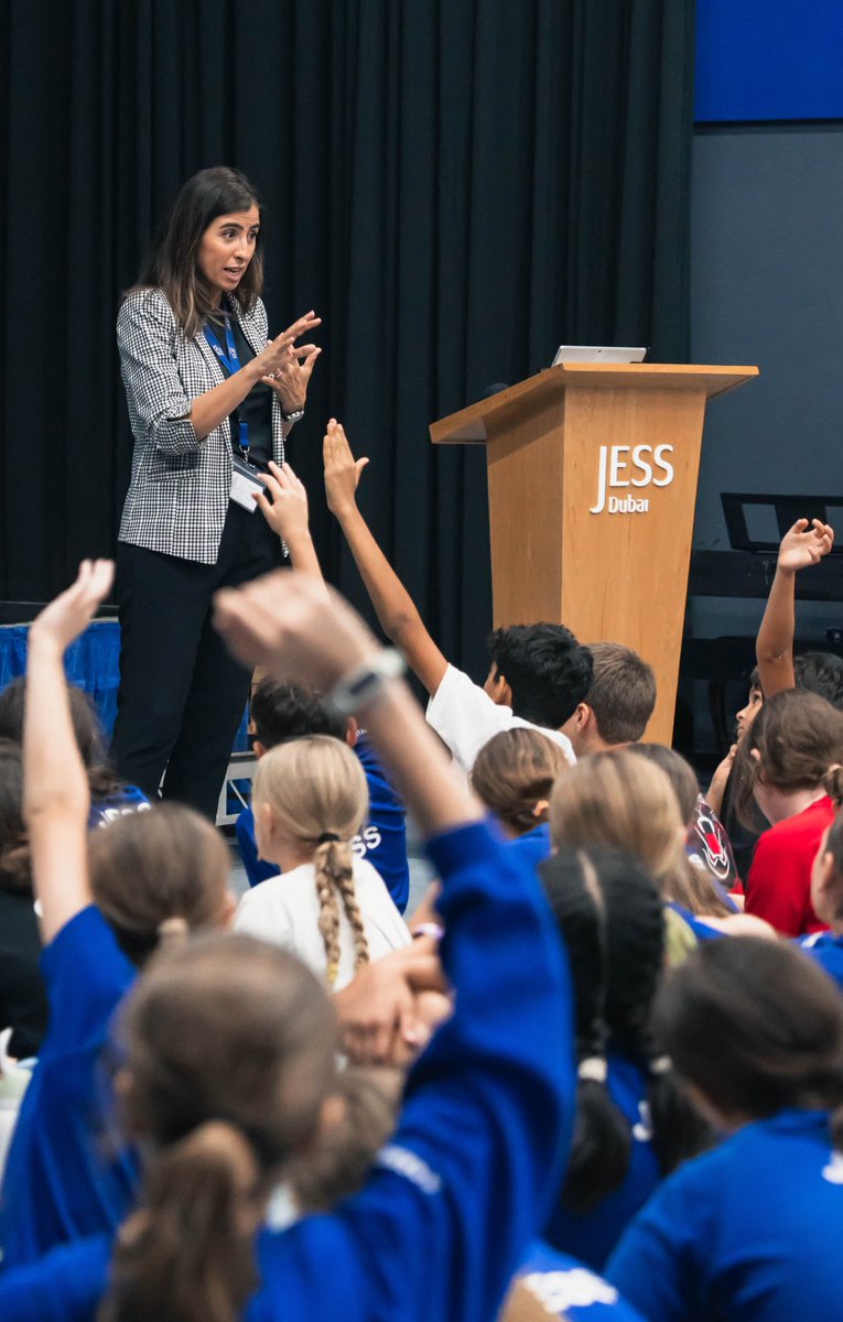 JESSDubai's tweet image. Head of Year 7 visited Year 6 at Jumeirah to talk all things secondary school!
They learned what a typical day looks like, from timetables and subjects to clubs, routines and expectations.
They asked questions, eased any worries, and gained confidence for the journey ahead.