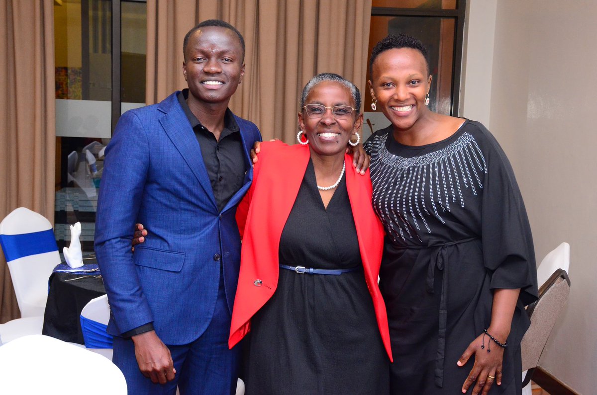Humphreyotieno_'s tweet photo. Grateful to be part of the ACEK President’s Networking Dinner. Proud to engage with key players driving innovation and progress across Kenya’s advancements towards Engineering Excellence. @ACEK1968 @AcekFL_Kenya #EngineeringKenya https://t.co/jXU0cLr3uL