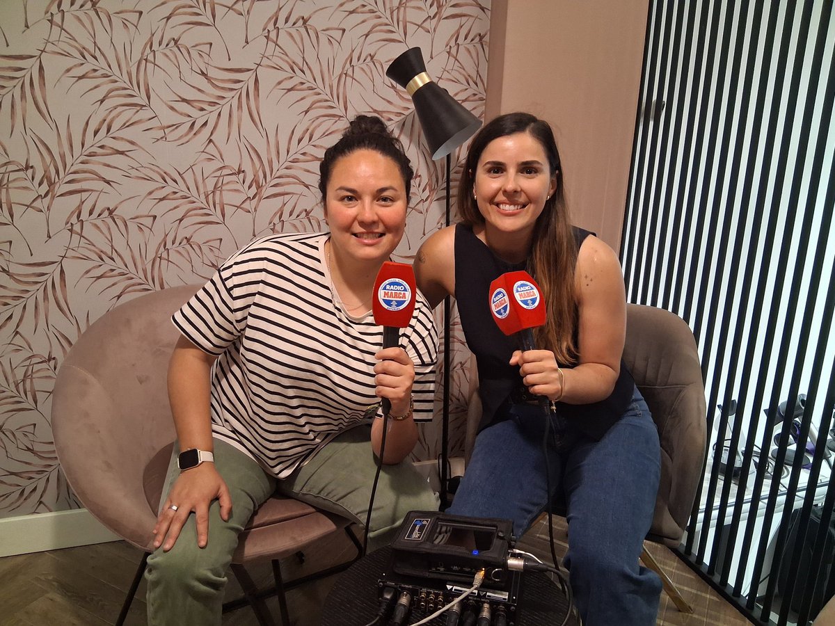 📻 Escucha #MarcaEnFemenino desde La Mona Riza: 

🏒 Las ganas de volver a celebrar otro título de <a href="/tashuca/">Tasha lee</a> 

👋 El adiós a Asturias de <a href="/PaulaValdivia15/">𝘗𝘢𝘶𝘭𝘢 𝘝𝘢𝘭𝘥𝘪𝘷𝘪𝘢</a> 

🤲 Sección de igualdad con Goreti Avello desde el <a href="/AytoGijon/">AyuntamientoGijon</a> 

🎧 go.ivoox.com/rf/148694742