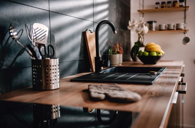The kitchen is clean.
The rooms are quiet.
The ache is real 👇
katebattistelli.com/the-after-part…
#MomHeart #FaithAndFamily #QuietSeasons