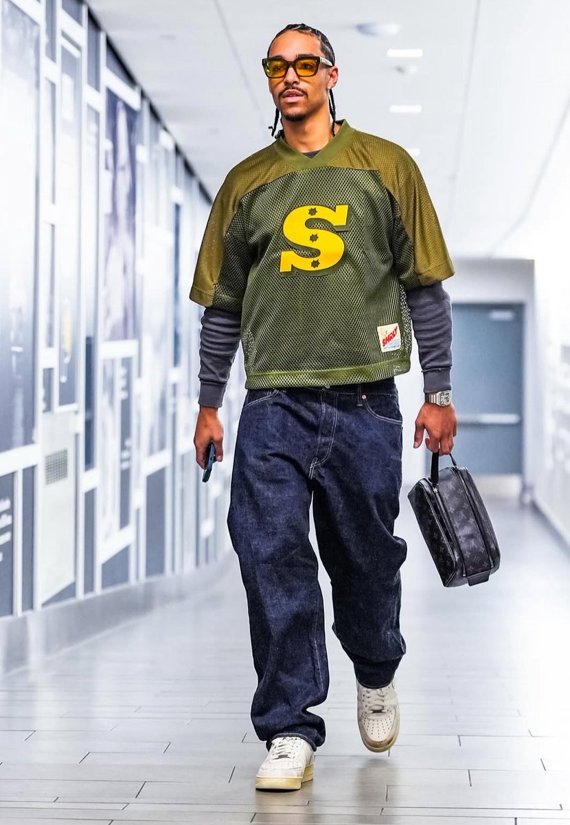 tstylezswoosh's tweet image. Pacer @AndrewNembhard was seen rocking the Dirty Triple Whites by @dotSWOOSH