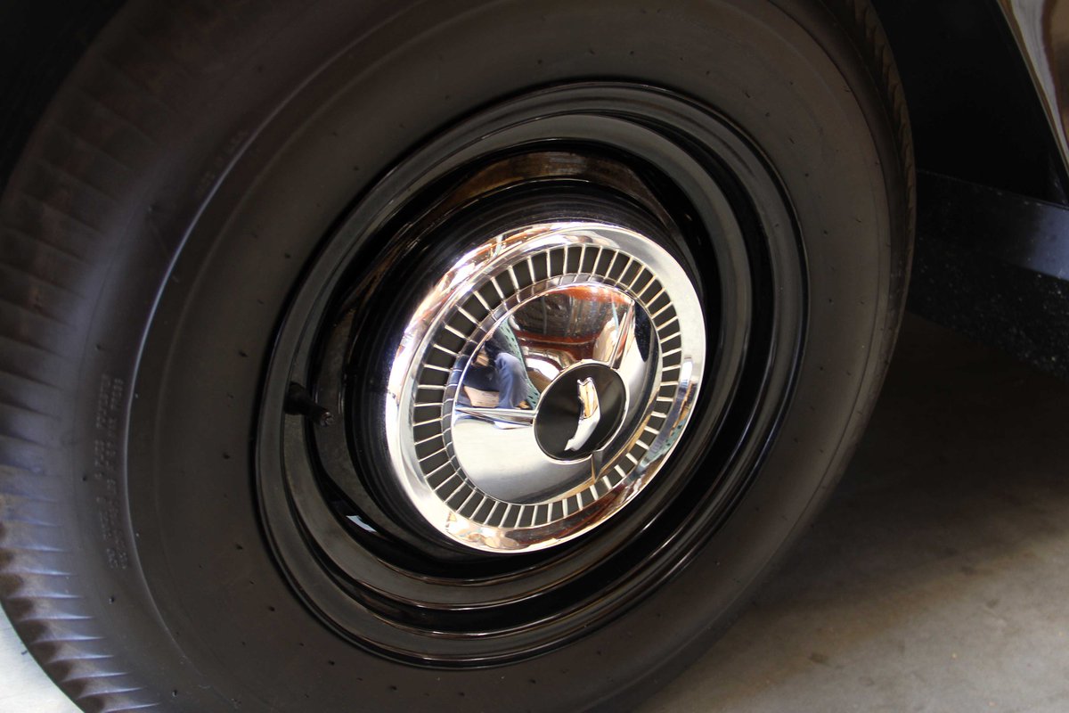 Corvette_Parts's tweet photo. It's Wheel Wednesday! #Corvette #Corvettelove #WheelWednesday #WednesdayMotivation #Wednesdayvibe https://t.co/BY1DUEUCRN