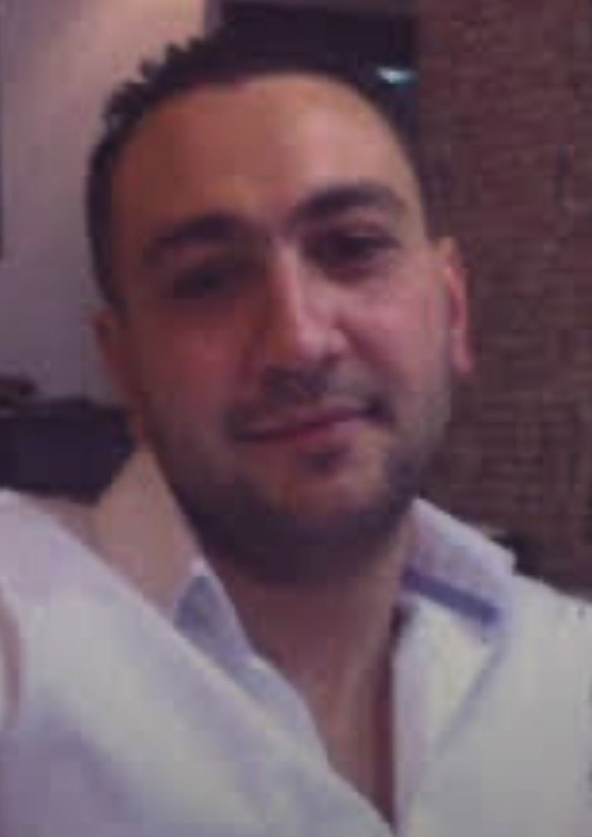 Dr.Rami Abbara (@ramiabbar) on Twitter photo <a href="/Omar_Madaniah/">عمر مدنيه</a> عمر هاد اسمه الدكتور علي حسن من حمص حي الزهراء اتوقع لسى بسوريا، وليس علاء موسى. علاء موسى من وادي النصارى قرية الحواش الي انمسك في مدينة كاسل في المانيا ومحاكمته في فرانكفورت وحضرت المحكمة مرة واحدة . سأرسل لك صورته.
وللعلم هناك دكتور ثالث يُدعى أسامة النقري من حمص حي الزهراء <a href="/Omar_Madaniah/">عمر مدنيه</a> عمر هاد اسمه الدكتور علي حسن من حمص حي الزهراء اتوقع لسى بسوريا، وليس علاء موسى. علاء موسى من وادي النصارى قرية الحواش الي انمسك في مدينة كاسل في المانيا ومحاكمته في فرانكفورت وحضرت المحكمة مرة واحدة . سأرسل لك صورته.
وللعلم هناك دكتور ثالث يُدعى أسامة النقري من حمص حي الزهراء