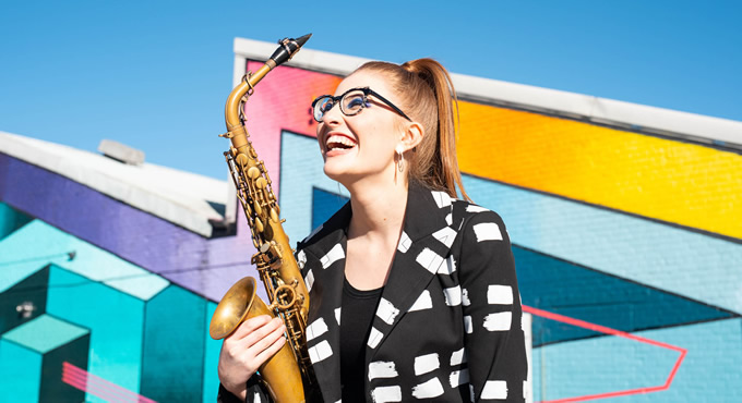 GrayConc's tweet image. 🎷 This Thursday! @JessGillamSax & @mozartplayers bring a bold, genre-blending saxophone spectacular to Grayshott. Don’t miss it!
📅 29 May | 19:30
Tickets: grayshottconcerts.co.uk/concerts-2025/…
#grayshottconcerts #jessgillam #livemusic #saxophoneconcert