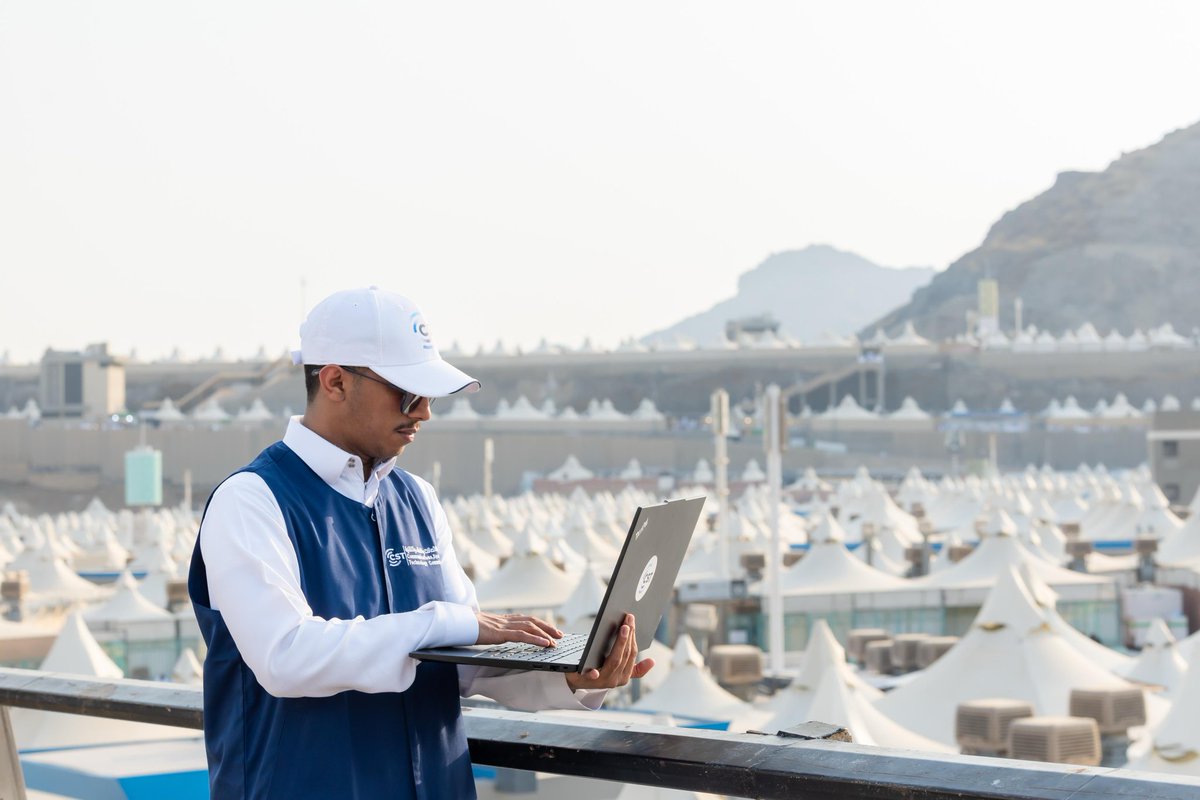 🇸🇦 🕋 |  #Hajj 1446-2025 

Une connexion Wi-Fi sera fournie GRATUITEMENT à tous les pèlerins dans les Lieux Sacrés à travers 10 500 points d'accès.

#Hajj1446
#Hajj2025