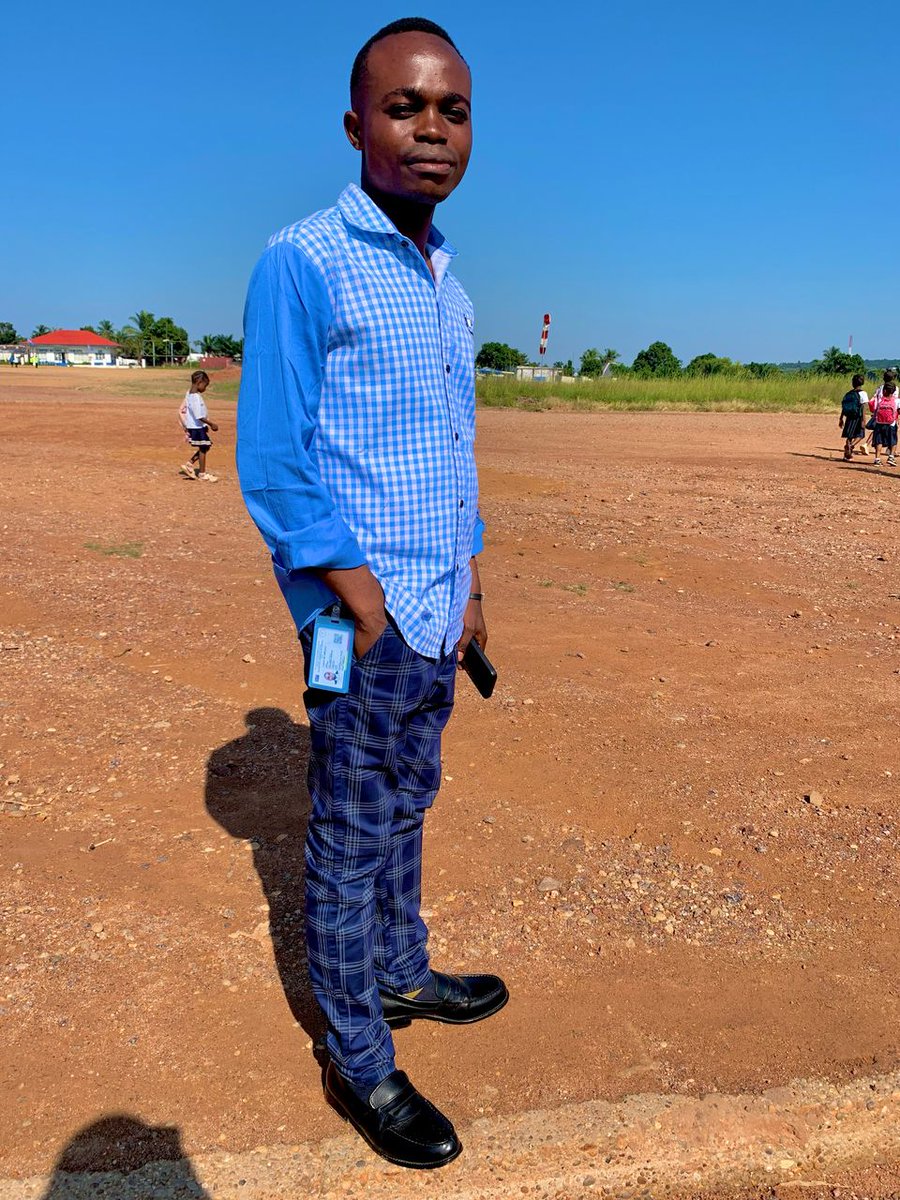 BiloloJeremie's tweet photo. Dans un pays sérieux ces photos pourrons faire le tour du monde 🇨🇩 https://t.co/4B1bgawM3y