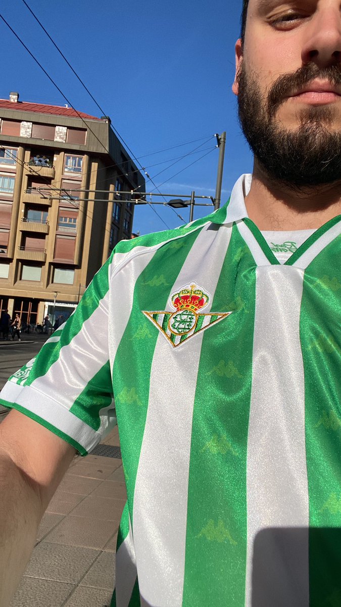 FranRomero11's tweet photo. FINAL EUROPEA. @RealBetis https://t.co/hASxMgcUpo