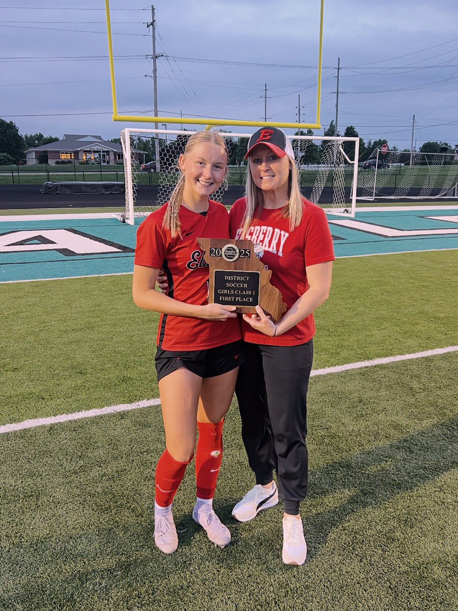 Grace White tweet media