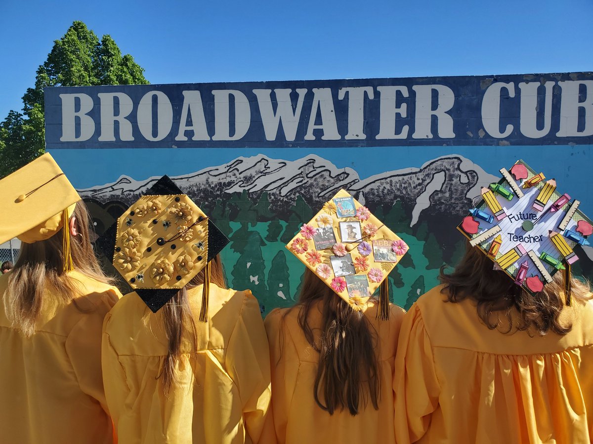 Broadwater Grad Walk 2025
Go Cubs!