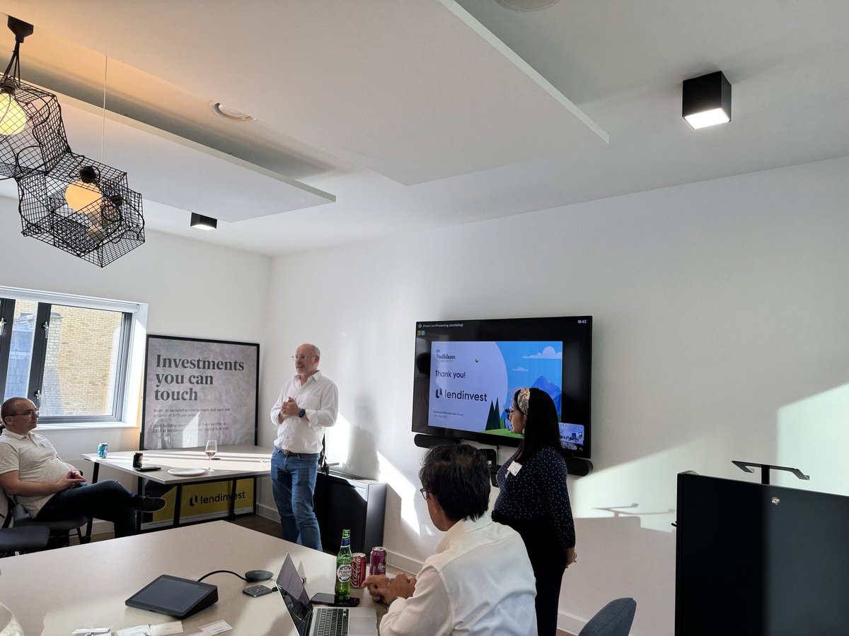 Huge thank you to the Team at <a href="/LendInvest/">LendInvest</a> for hosting the Salesforce Marketers Group tonight in London! 

This is the first time they are hosting a User Group in their new offices 😃

#TrailblazerCommunity
