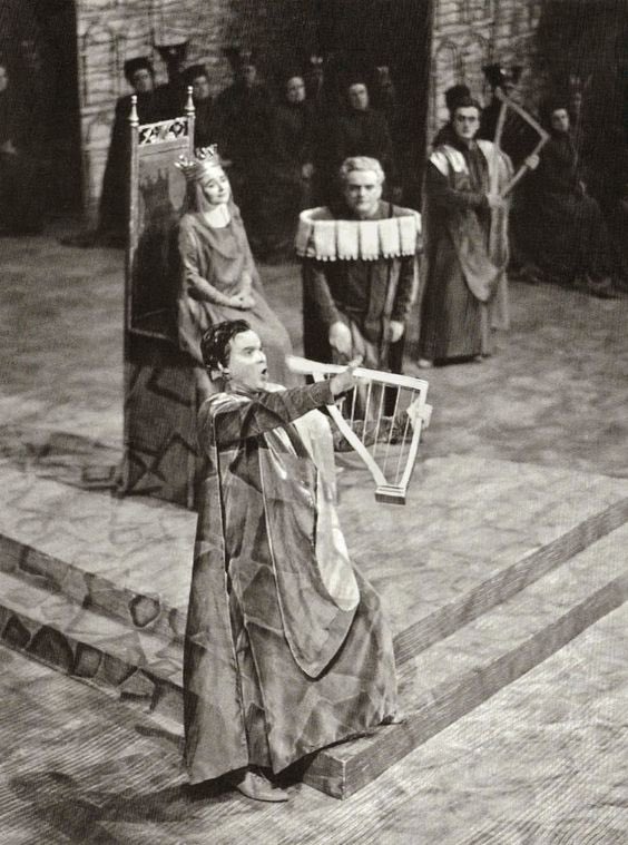 fundvda's tweet photo. Happy 100 to Dietrich Fischer-Dieskau! 

Born #onthisday in Berlín in 1925, he was a great friend of Victoria de los Ángeles and artistic collaborator. https://t.co/SCbxeEsD7I