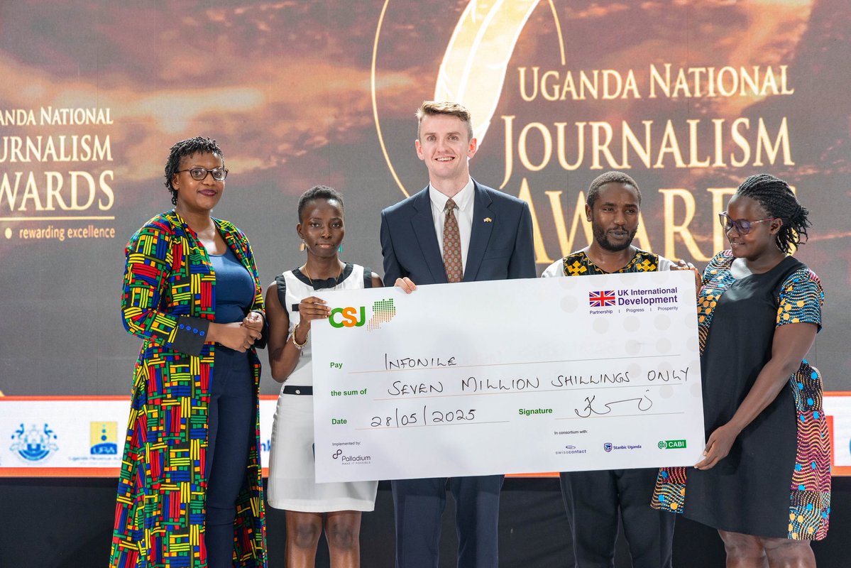 InfoNile (@infonile) on Twitter photo The 1st runner-up in the Climate Change Reporting (Institutional) Awards.
Well done team.
<a href="/csjuganda/">ClimateSmartJobs</a> <a href="/UKinUganda/">UK in Uganda 🇬🇧 🇺🇬</a> <a href="/ACME_Africa/">ACME Africa</a>
#UNJA2025 #acmeawards The 1st runner-up in the Climate Change Reporting (Institutional) Awards.
Well done team.
<a href="/csjuganda/">ClimateSmartJobs</a> <a href="/UKinUganda/">UK in Uganda 🇬🇧 🇺🇬</a> <a href="/ACME_Africa/">ACME Africa</a>
#UNJA2025 #acmeawards