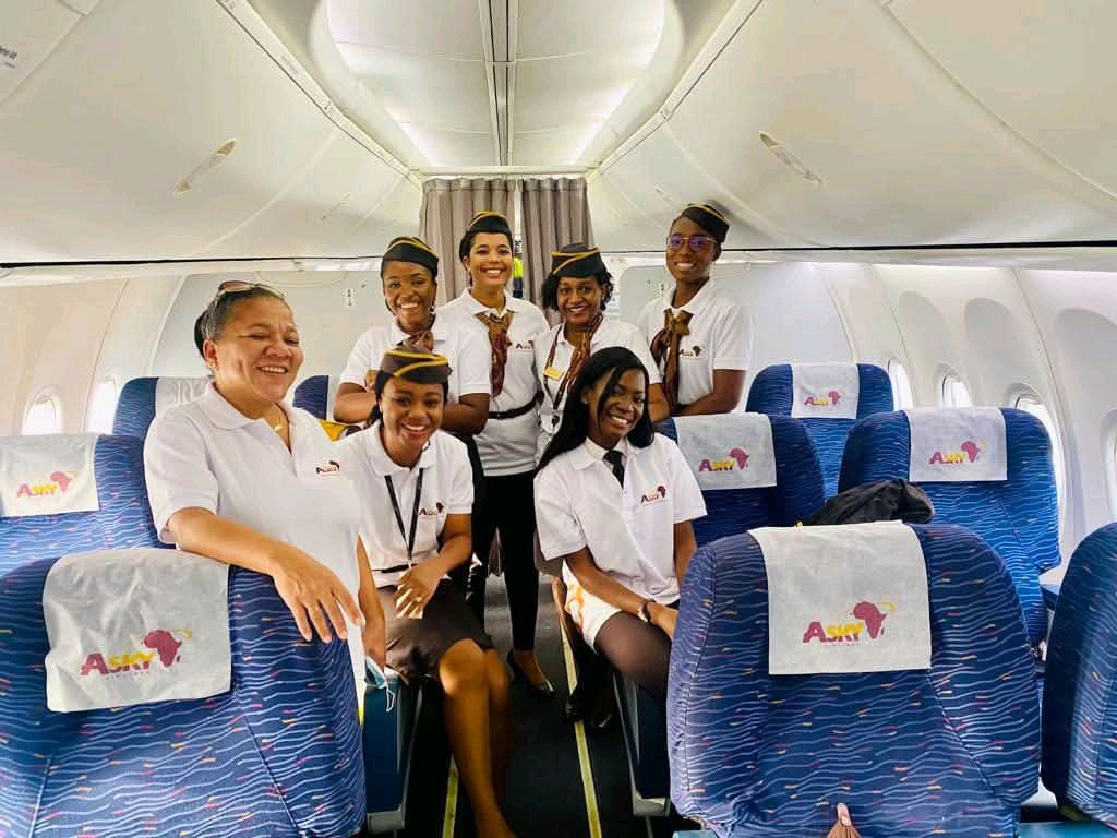 Prenez un vol et vivez le frisson de l'aventure aérienne !
 Réservez votre billet dès maintenant sur flyasky.com 
l'application mobile ASKY : play.google.com/store/apps/det…...
#ASKY #AskyTeam #flywithasky