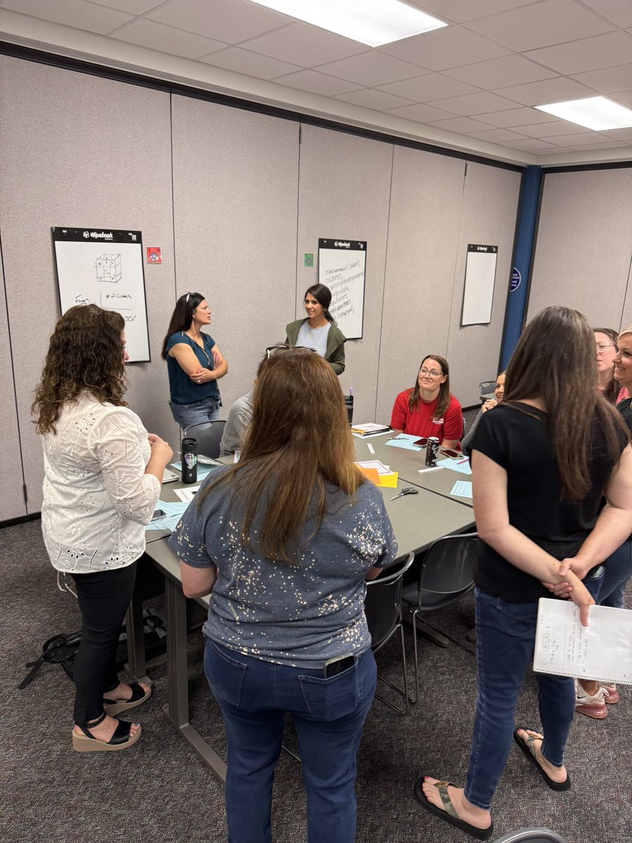 Such great learning happening today!! More sessions happening this afternoon!  #TISDMathSciencePL