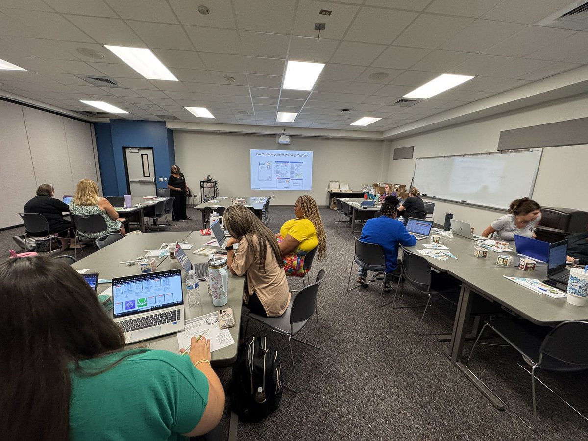 haley_galyean's tweet photo. Such great learning happening today!! More sessions happening this afternoon!  #TISDMathSciencePL https://t.co/arfiNcLMsV