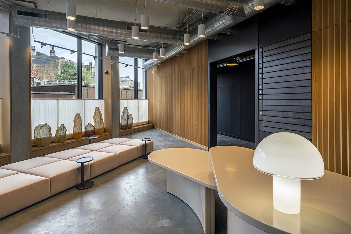 Jonathan Banks tweet media