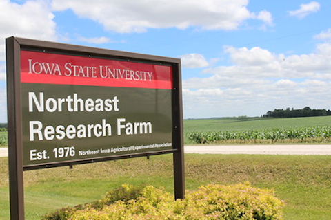 Iowa Sec. of Agriculture Mike Naig will speak at the ISU Northeast Research Farm Field Day on June 26 in Nashua!

Get the latest on crop research from ISU experts and register by June 16.
🔗 extension.iastate.edu/news/iowa-secr…