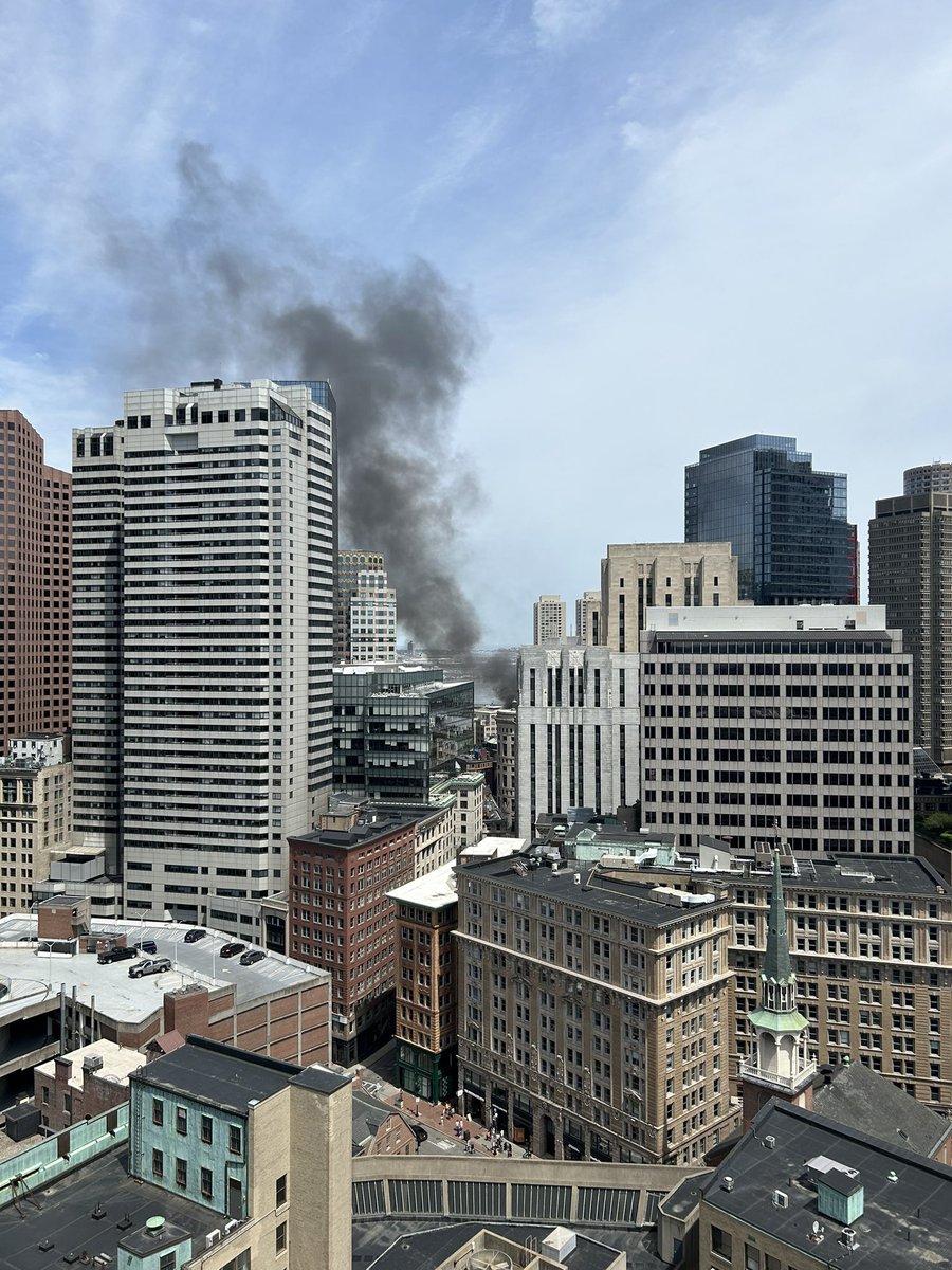 Massive fire in the Wharf District area right now. <a href="/OnlyInBOS/">Only In Boston</a> <a href="/wbz/">WBZ | CBS News Boston</a> <a href="/wbznewsradio/">WBZ NewsRadio</a> <a href="/BostonGlobe/">The Boston Globe</a> <a href="/bostonherald/">Boston Herald</a>