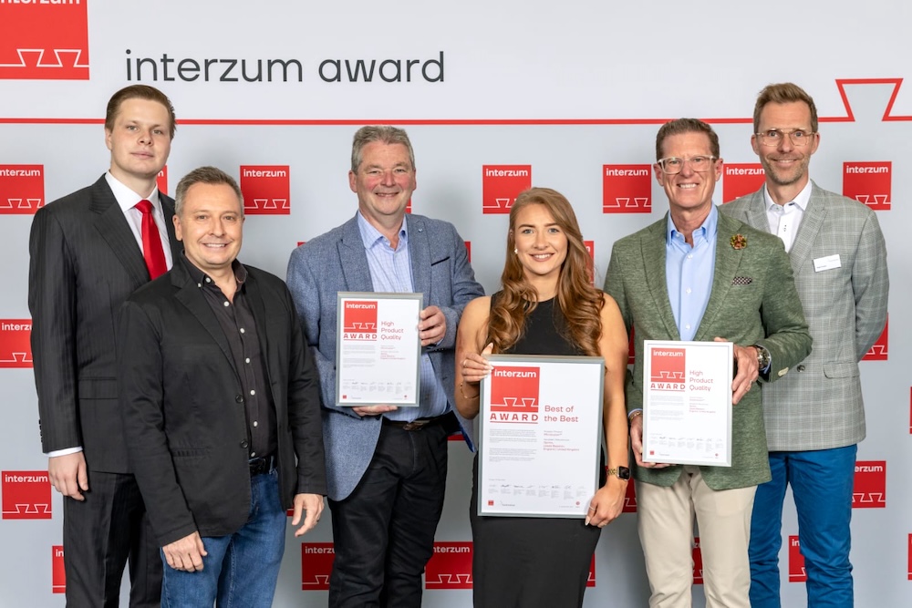 SleepSavvyMag's tweet image. Leeds, England-based spring manufacturer #Spinks unveiled four innovations at the Interzum, three of which received Interzum Awards, including the prestigious Best of the Best award. ow.ly/XLHG50W07M4

@ispa #beddingindustry #mattressinnovation #awardwinner