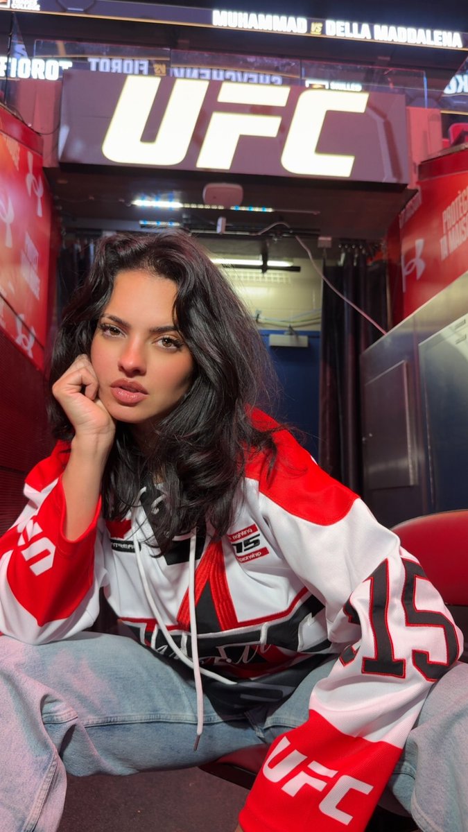 #WomanCrushWednesday - <a href="/ninamdrama/">Nina-Marie Daniele</a>