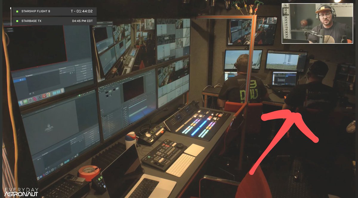 Andrew C tweet media