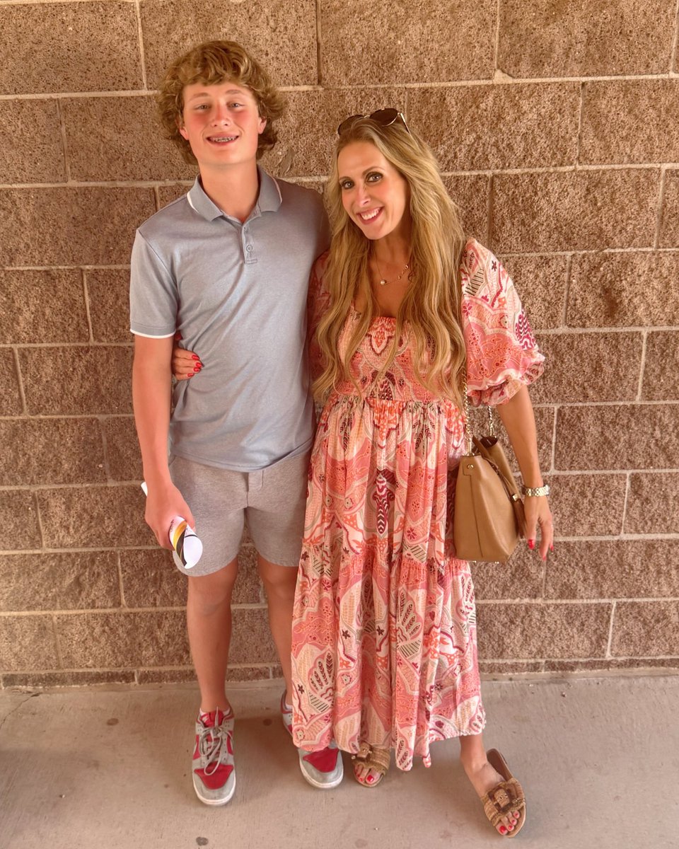 BeautyBabesBall's tweet photo. Proud of our 8th grade graduate! We love you Palmer!🥰🎓👦🏼🎉

#proudmom #8thgradegraduation #8thgradegrad #palmerbryant #officiallya9thgrader @Coach_Eck https://t.co/aysoXJAkFh