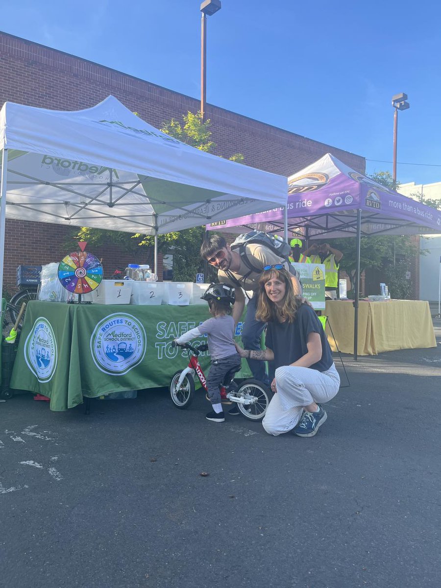 Medford Open Streets returns this weekend!🎉 Join the fun on Saturday, May 31, from 11 a.m. to 4:00 p.m. in downtown Medford.     

Enjoy live performances 🎶, food trucks 🍔,  dance classes 💃,  and more!    

Learn more 👉 medfordopenstreets.org