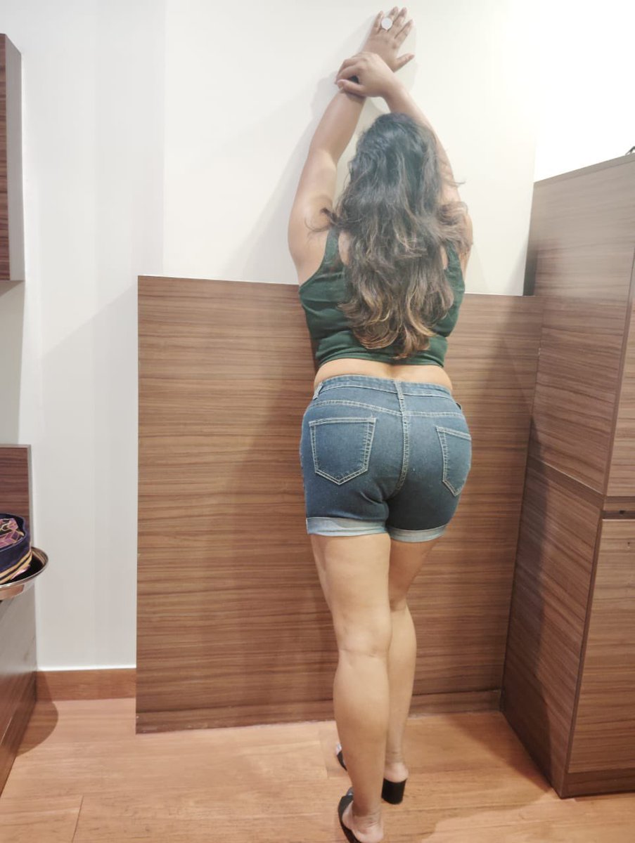 PiuRahul's tweet photo. New girl available for threesome with us contact us on 7384335756 or dm @Rick_raj_200 to have a real meet with us https://t.co/UTWdqk1TX8