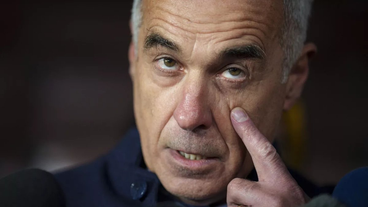 Nu vă bucurați prea tare de “retragerea” lui Călin Georgescu. El rămâne o stare de spirit pentru milioane de români.  

Nu știu din ce politică s-a retras acest impostor ticălos, că ce a făcut el nu s-a numit politică. O să încerc să vă explic misiunea lui pe termen lung și de ce