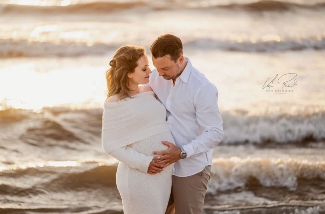 🚨👶 EXCL | Florian Plettenberg and his #wife reached full verbal agreement on a baby until 2025!

Florian gave his green light on the move since the start of the week, as already reported. 

Great move, congratulation! 

<a href="/SkySportDE/">Sky Sport</a> <a href="/Plettigoal/">Florian Plettenberg</a> 🤝