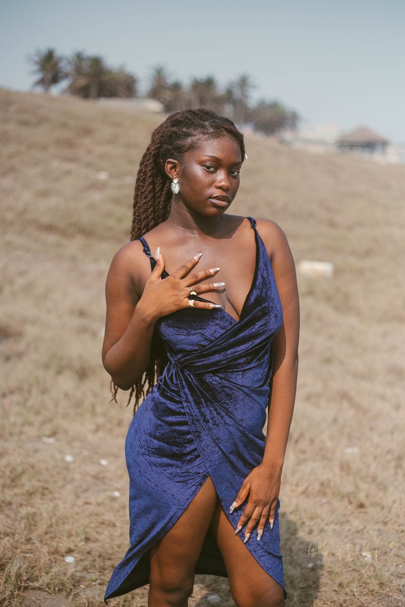 galleryoking's tweet image. Crystal Dark Blue
muse: Roma
Canon 6D + 50mm lens
.
photographed by me
.
#style #blackisbeautiful #melanin #ofcportraits #outdoor #onelightsetup #instagood #instagram #drawingwithlight #hardlight #moodportraits #commercialmodel #commercialmodelling #vogueeko #discover #magazine