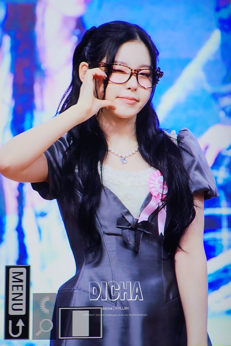 250528 💓💗

#엔믹스 #규진 #NMIXX #KYUJIN #진규왔또잉뛰잉