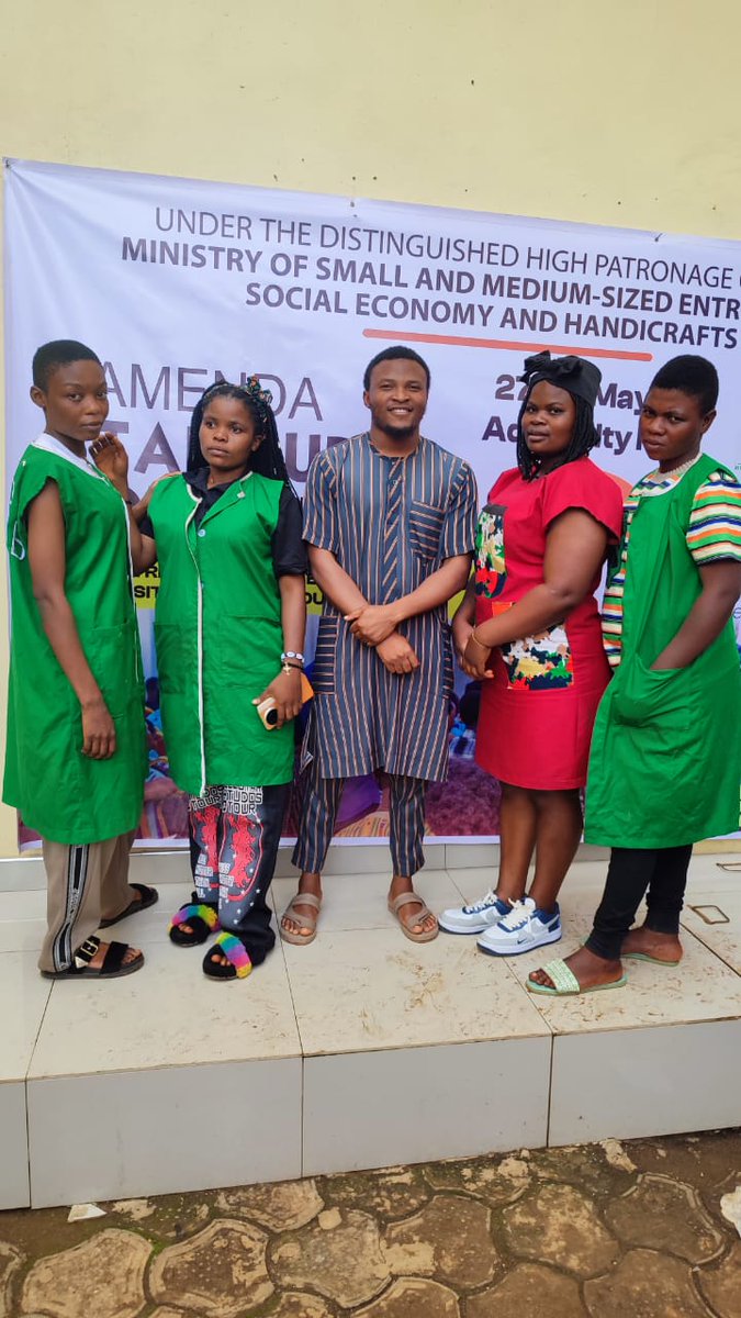 CesCameroon's tweet image. Day 2 of #StartupConference in Bamenda wraps up! CES brought together innovators and changemakers for groundbreaking discussions &amp;amp; meaningful networking. We&apos;re committed to driving #PositiveChange in the community #CES #Innovation