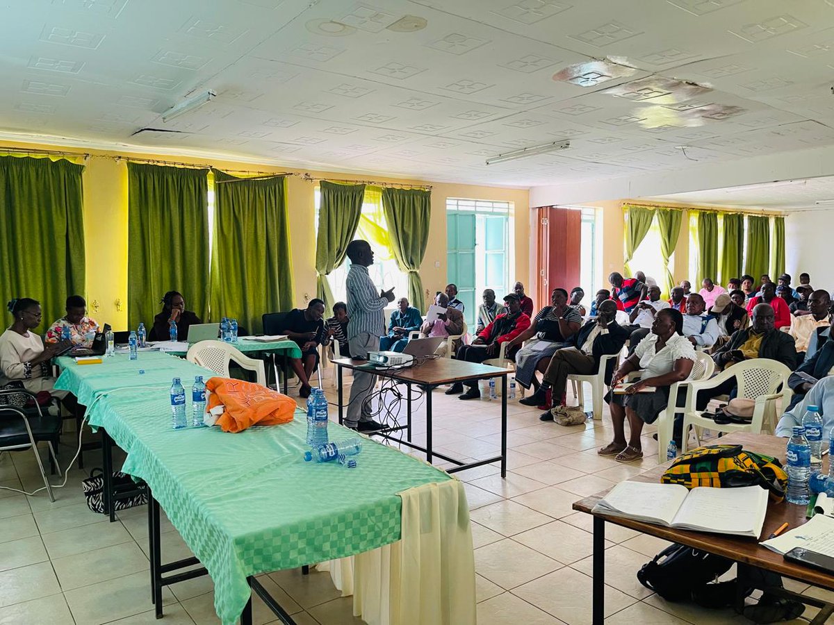 BIBA_Kenya's tweet image. Today BIBA Kenya participated in the Makueni Agroecology policy public participation forum held at Kwa Kathoka, Wote.
This forum convened various stakeholders from the county giving them the opportunity to voice their views and inputs on the policy.
#Agroecology