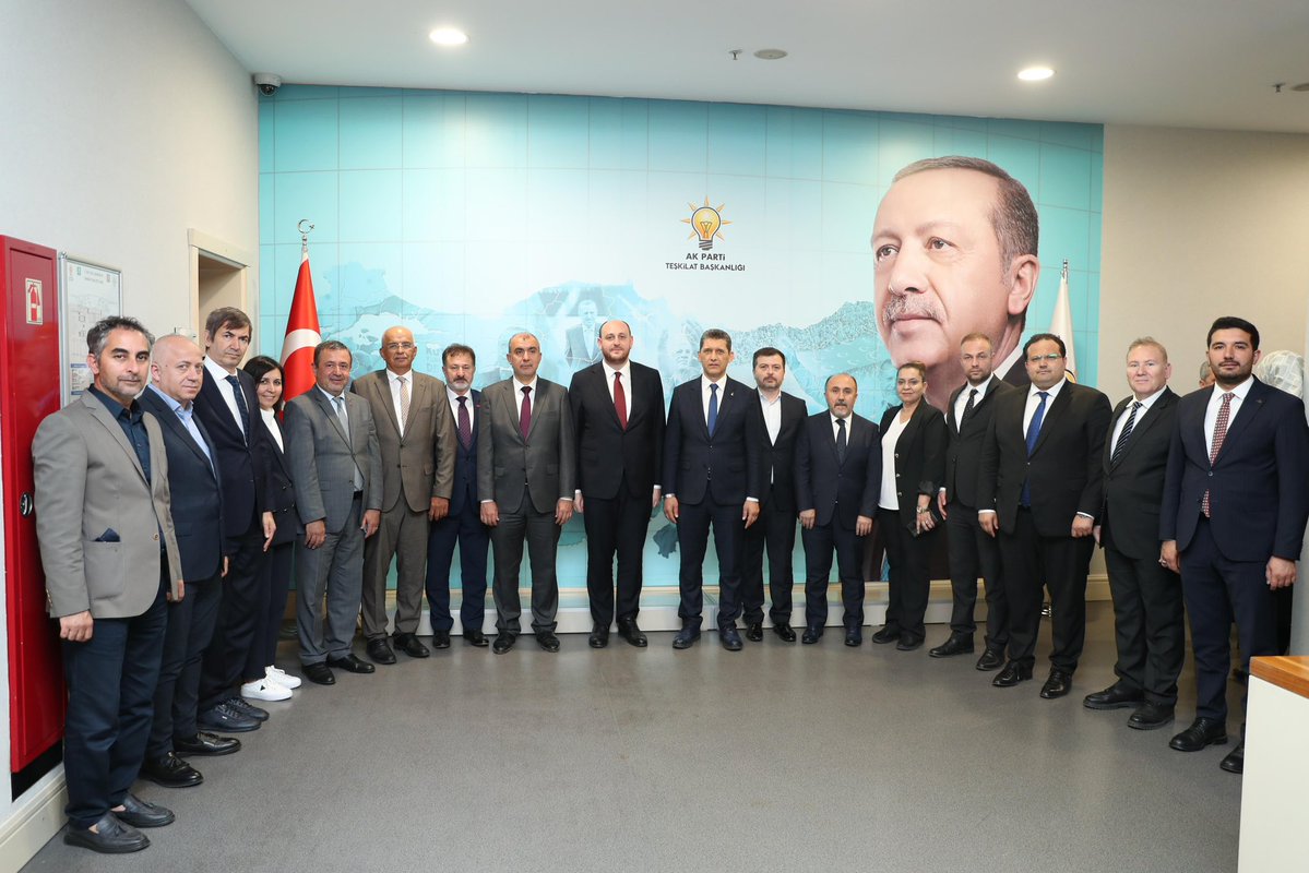 Ali Çetin (@alicetin_07) on Twitter photo 📍AK Parti Genel Merkez
Genel Başkan Yardımcımız, Teşkilat Başkanımız Sn. Ahmet Büyükgümüş’ü (<a href="/abuyukgumus/">Ahmet Büyükgümüş</a> ) Antalya ekibi olarak ziyaret ettik. Teşkilat çalışmalarımız hakkında bilgi verip istişarelerde bulunduk.
Başkanımıza ilgi ve alakalarından dolayı teşekkür ediyoruz. 📍AK Parti Genel Merkez
Genel Başkan Yardımcımız, Teşkilat Başkanımız Sn. Ahmet Büyükgümüş’ü (<a href="/abuyukgumus/">Ahmet Büyükgümüş</a> ) Antalya ekibi olarak ziyaret ettik. Teşkilat çalışmalarımız hakkında bilgi verip istişarelerde bulunduk.
Başkanımıza ilgi ve alakalarından dolayı teşekkür ediyoruz.