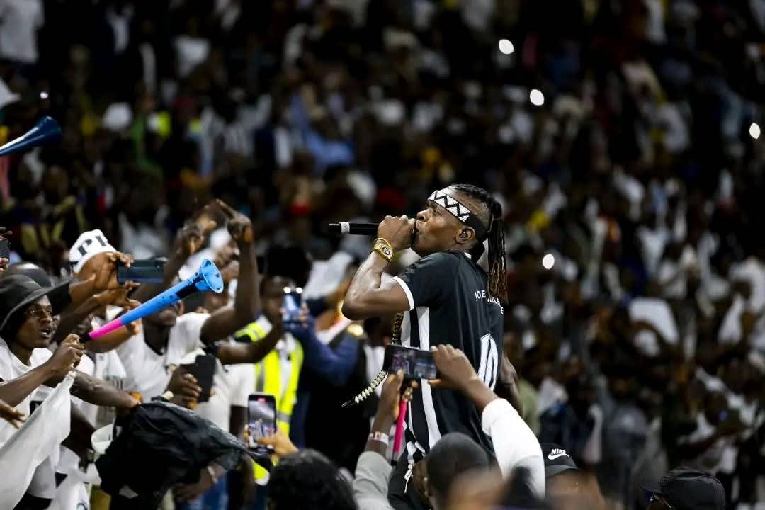 There is only one <a href="/JChameleone/">JOSE CHAMELEONE</a>