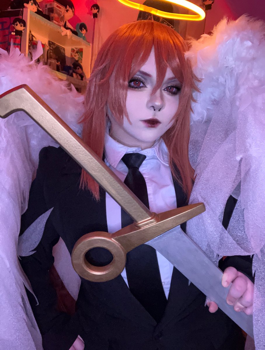 hinabiird's tweet image. the collection vs the collector!
(。 &gt; ω &lt; 。) ♡ .ᐟ (aki, my love you’re the dearest thing to me 💗)
🫐🍓: #yumetwt #cosplaytwt #riakotwt #angeldevil #akihayakawa