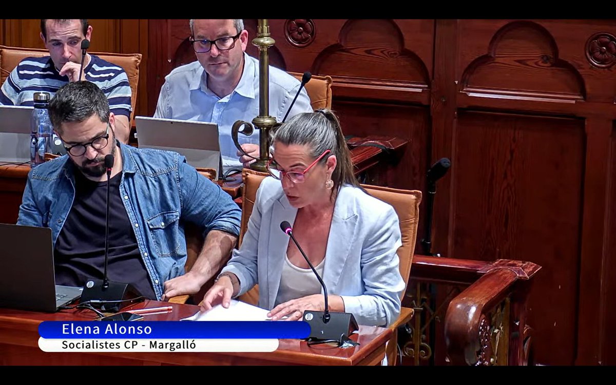 Tenint en compte el vot difenciat de <a href="/elmargallo_org/">elmargallo_org</a>, la regidora explica el posicionament del seu vot que, entre altres, ha destacat l'alt valor del Club de Mar. Tot seguit, el #PleSitges fa una pausa de 15 minuts.