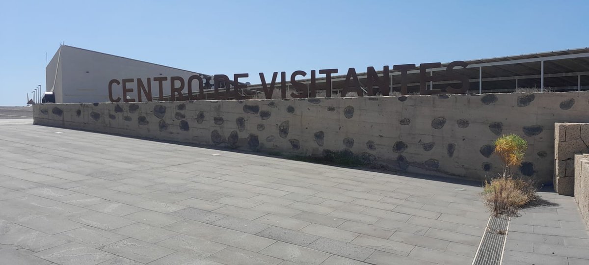 publexcan's tweet photo. Fabricación y montaje de monolitos direccionales y rótulo en acero cortén tratado para @ITERtenerife del @CabildoTenerife más en https://t.co/J0VVjKoQp6 https://t.co/N8jqclYdod