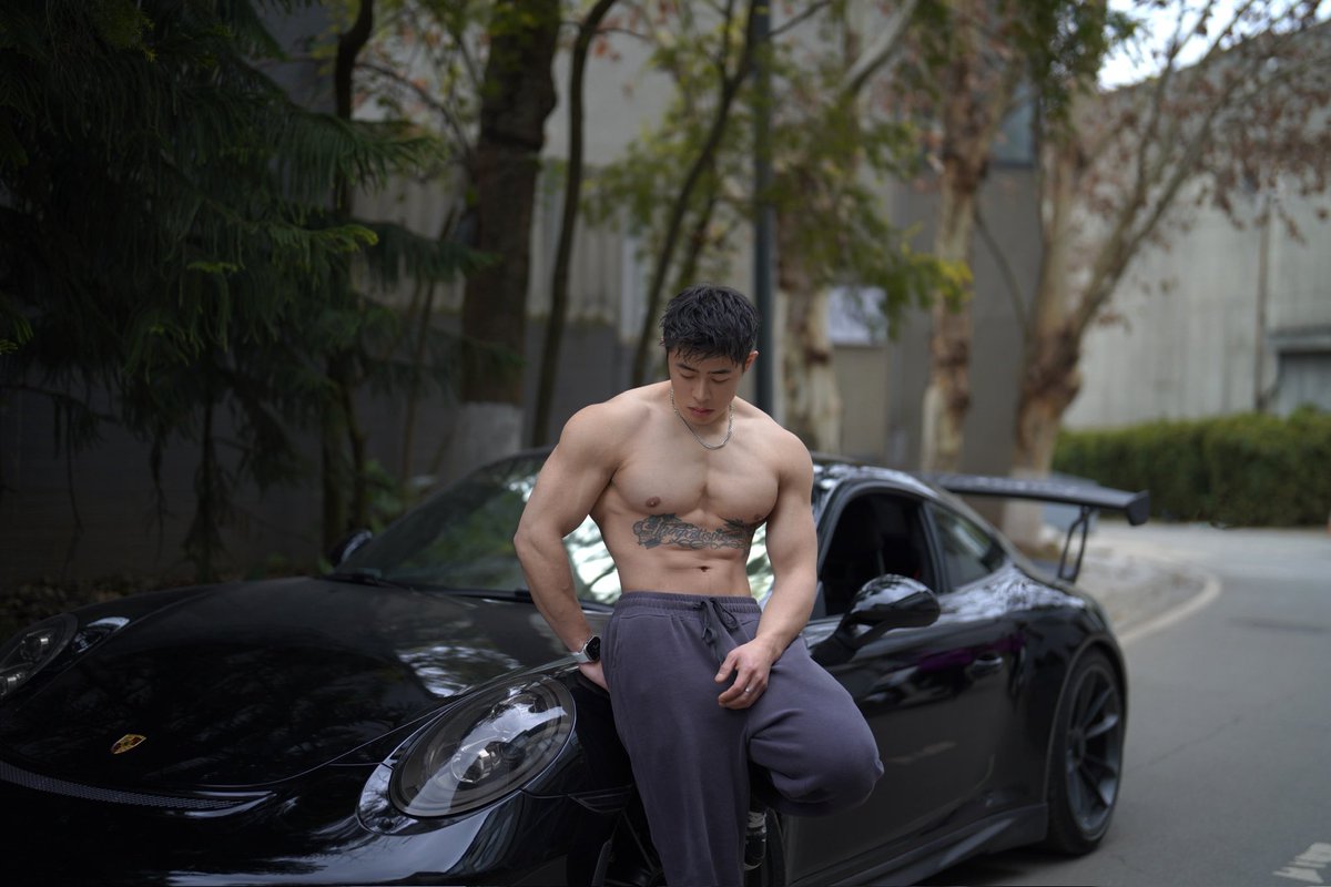 感觉很帅的样子😂