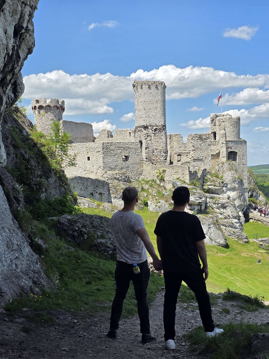 Visited the Witcher castle in Poland with Mini 🥰 #couplegoals