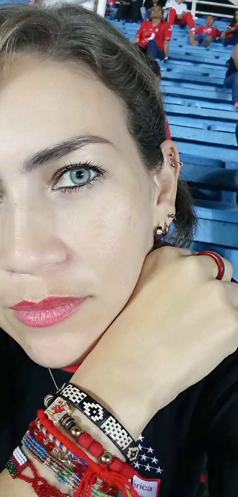 *LA MONA SUDACA*✨❤️⚽👹 tweet media