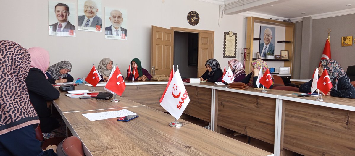 Saadet Kadın Karaman (@saadetkadin70) on Twitter photo "Gelecek, bugünden ona hazırlananlara aittir."
Malcolm X
Mayıs ayı il divan toplantısı gerçekleştirildi.
#saadetpartisi #karaman #kadın #il #Divan #mayıs
<a href="/SaadetKadin/">Saadet Partisi Kadın Kolları</a> <a href="/BeytiyeEkinci/">Nurgül Beytiye Ekinci</a> <a href="/spkadingenclik/">Kadın Genç KARAMAN #AncakSaadetleOlur</a> "Gelecek, bugünden ona hazırlananlara aittir."
Malcolm X
Mayıs ayı il divan toplantısı gerçekleştirildi.
#saadetpartisi #karaman #kadın #il #Divan #mayıs
<a href="/SaadetKadin/">Saadet Partisi Kadın Kolları</a> <a href="/BeytiyeEkinci/">Nurgül Beytiye Ekinci</a> <a href="/spkadingenclik/">Kadın Genç KARAMAN #AncakSaadetleOlur</a>