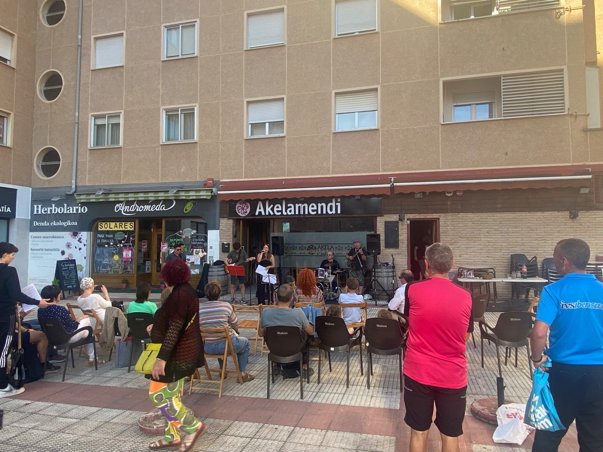 Akelamendi Elkartea tweet media