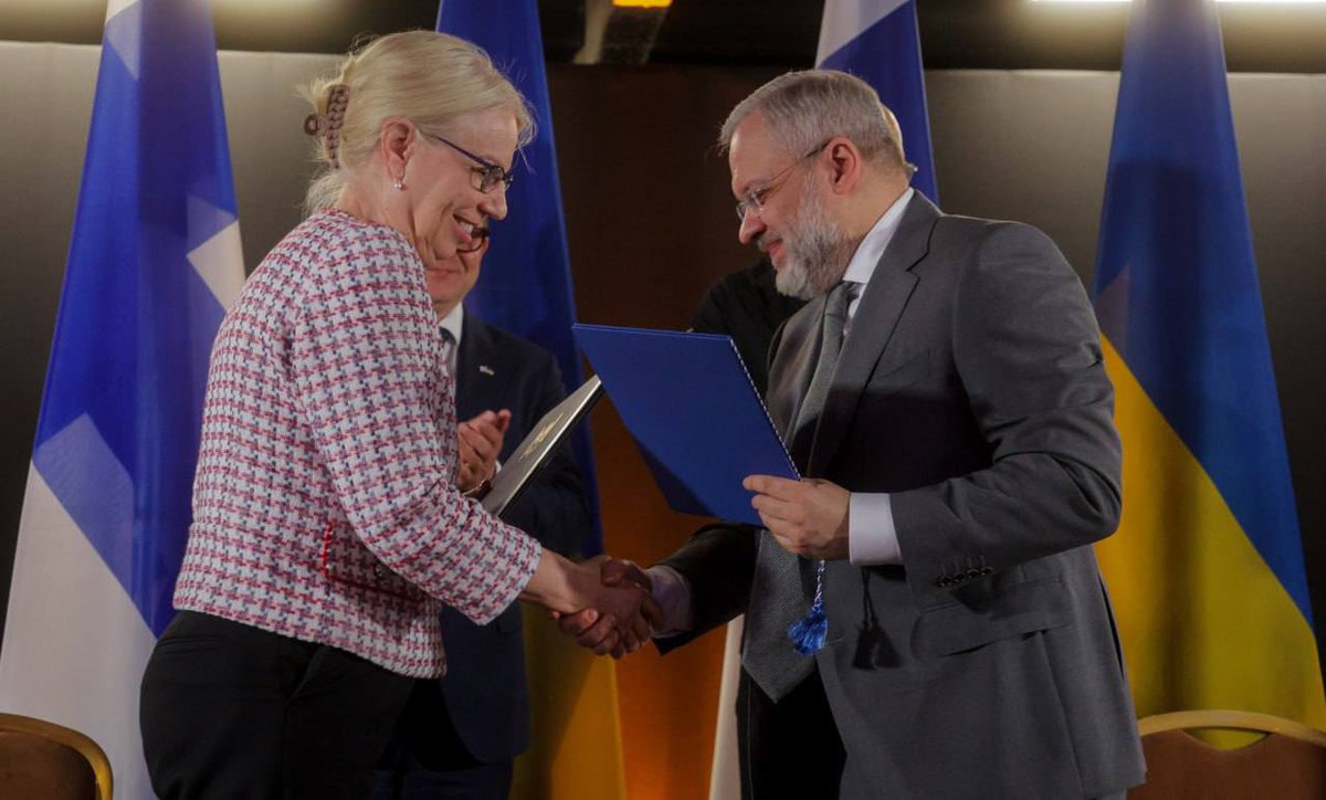 G_Galushchenko's tweet image. 🇺🇦🇫🇮
Today, the Ministry of Energy of Ukraine and the Ministry of Economic Affairs and Employment of the Republic of Finland signed a Memorandum of Understanding to deepen cooperation in nuclear energy, renewable energy, technology exchange, and innovative solutions.
We are…