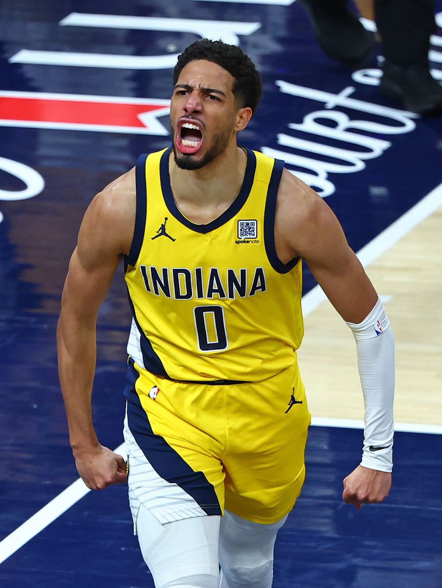 NBACentral (@thedunkcentral) on Twitter photo Game 3 of the Eastern Conference Finals between the Knicks and Pacers averaged 7.09 million viewers on TNT/TRU, making it the most-watched ECF Game 3 since Cavs-Hawks in 2015, which drew 7.76 million viewers, per <a href="/TomerAzarly/">Tomer Azarly</a>
(h/t <a href="/ClutchPoints/">ClutchPoints</a> ) Game 3 of the Eastern Conference Finals between the Knicks and Pacers averaged 7.09 million viewers on TNT/TRU, making it the most-watched ECF Game 3 since Cavs-Hawks in 2015, which drew 7.76 million viewers, per <a href="/TomerAzarly/">Tomer Azarly</a>
(h/t <a href="/ClutchPoints/">ClutchPoints</a> )