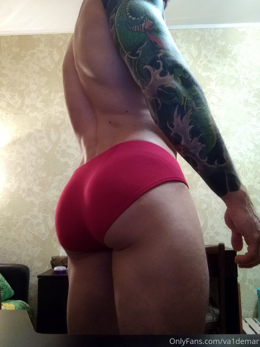 BiValdemar's tweet photo. Thick thighs, real strength. The kind that holds you down and makes you beg for more.
#BiCurious #T4M #FemboyLover #TransIsBeautiful #BisexualEnergy #MascForFemme #SwitchFriendly #BodyWorship https://t.co/awDfeUFIws